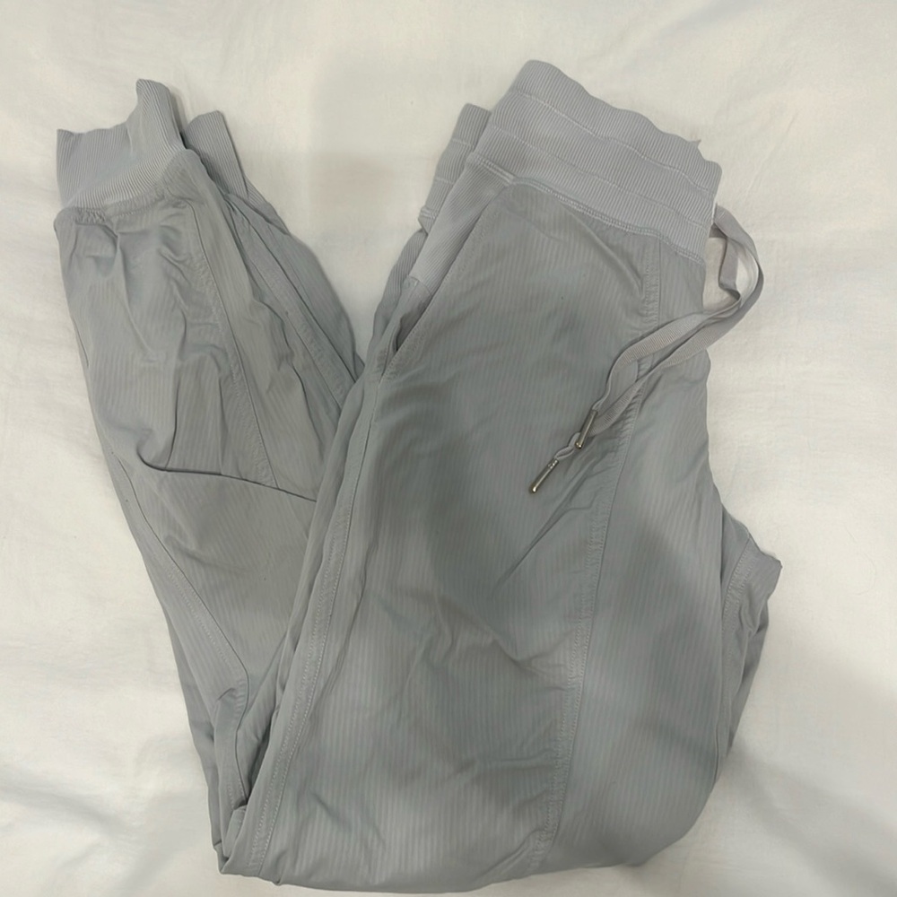 Lululemon jogger studio dance pants